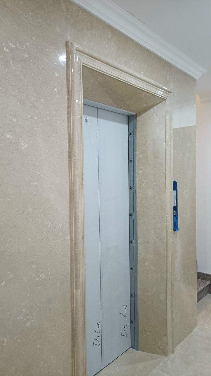 Tôi cho thuê nhà mới, hai cửa đi, Hoàng Văn Thái, 97m2x 5T vỉa hè 31 Tr - Ảnh chính
